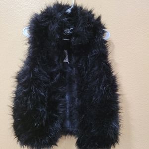 GBG G by Guess faux fur vest